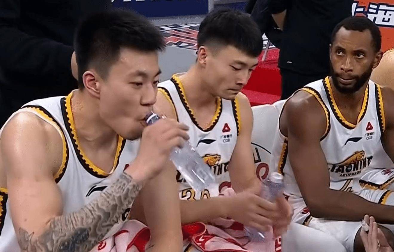 辽宁队力克青岛队，张镇麟扛起全队