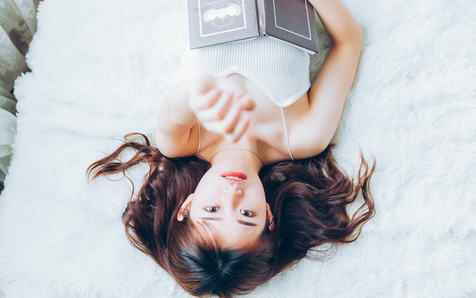 扩展思维，核心是构建逻辑关联